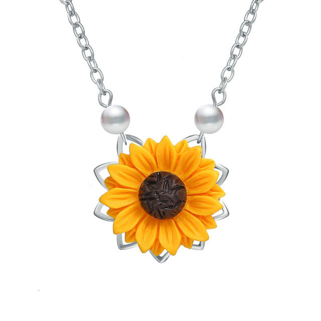 Fashion Women Sweater Chain Sunflower Necklace Open Locket You Are My Sunshine Pendant Necklace Resin Flower Girl Gift Jewelry