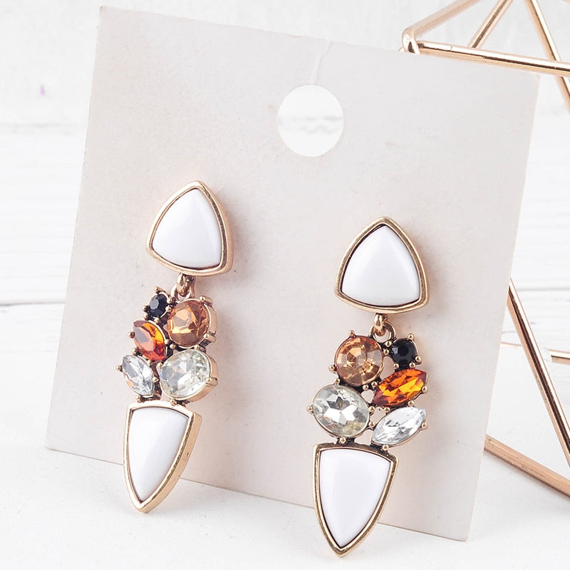 Vintage Gold Color Drop Earrings White Acrylic Crystal Pendant Earrings For Women  Fashion Jewelry New Arrival