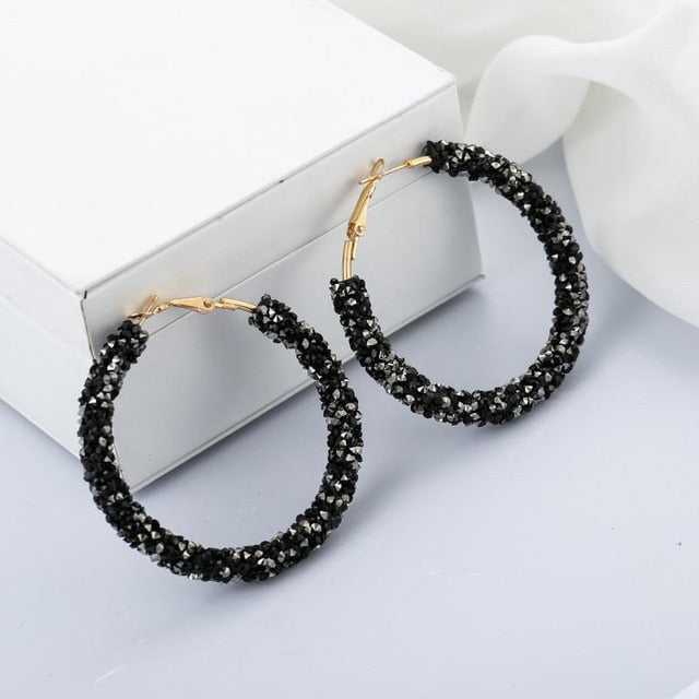 New Pearl Hoop Earrings For Women Exaggerates Oversize Pearl Circle Ear Dangle Earrings Fashion Europe Nightclub Jewelry