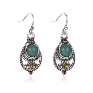 Fashion Bohemian Tassel Earrings for Women Retro Palace Carving Hollow Drop Earrings Metal Alloy Jewelry Gift