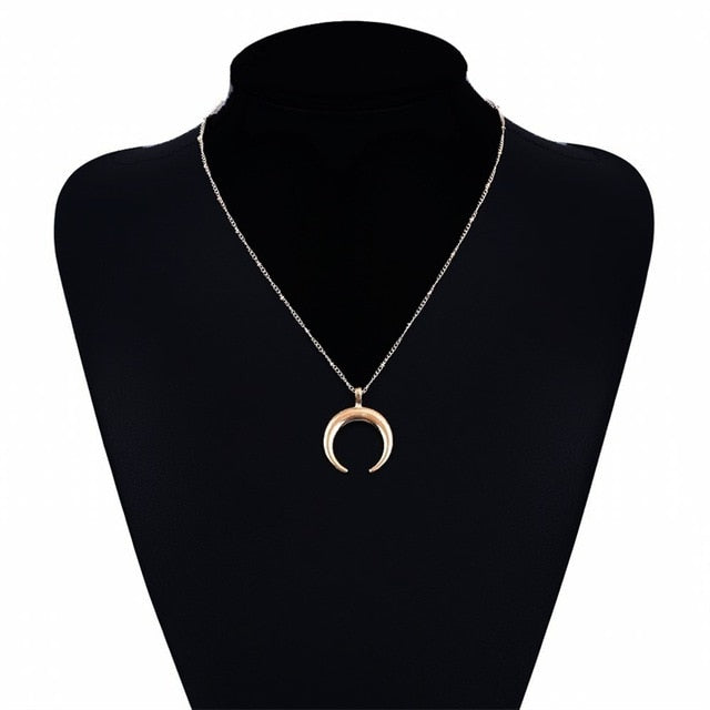 2019 new multi-layer crystal moon pendant necklace ladies retro charm necklace necklace party jewelry accessories