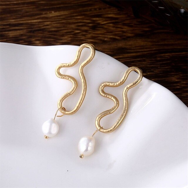 IPARAM Trend Simulation Pearl Long Earrings Female White Round Pearl Wedding Pendant Earrings Fashion Korean Jewelry Earrings