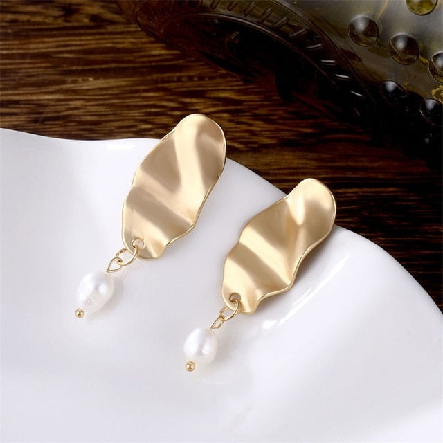 IPARAM Trend Simulation Pearl Long Earrings Female White Round Pearl Wedding Pendant Earrings Fashion Korean Jewelry Earrings