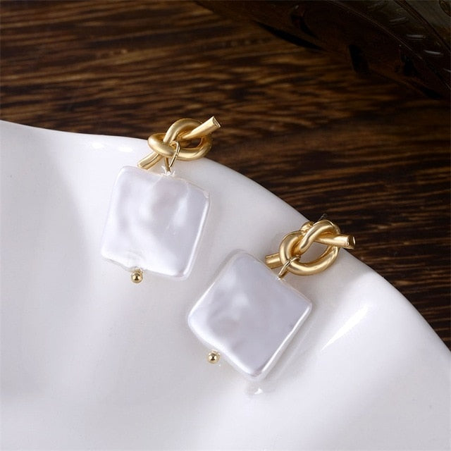 IPARAM Trend Simulation Pearl Long Earrings Female White Round Pearl Wedding Pendant Earrings Fashion Korean Jewelry Earrings