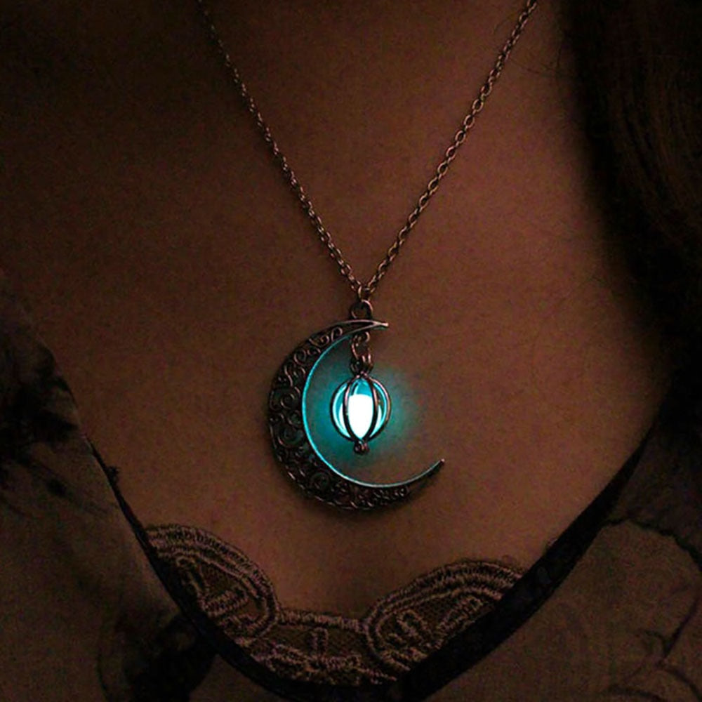 Vienkim Neo-Gothic Luminous Pendant Necklace Women Charm Moon In The Dark Glowing Stone Necklaces For Jewelry Christmas Gifts