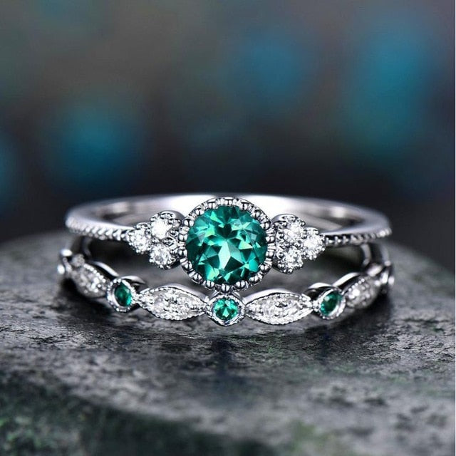 2Pcs/Set rings 2019 New Luxury Green Blue Stone Crystal Rings For Women Sliver Color Wedding Engagement fashion Jewelry